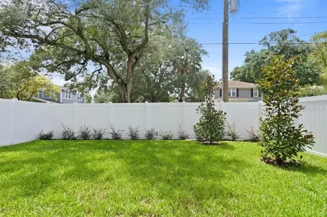 2315 W Mississippi Avenue Tampa FL 33629