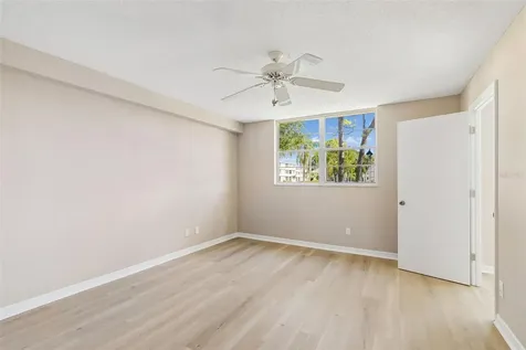 4705 1st Street NE St Petersburg FL 33703