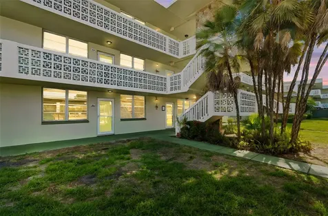 4705 1st Street NE St Petersburg FL 33703