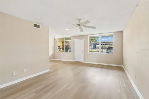 4705 1st Street NE St Petersburg FL 33703