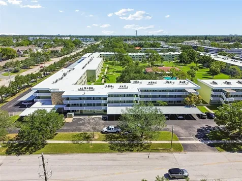 4705 1st Street NE St Petersburg FL 33703