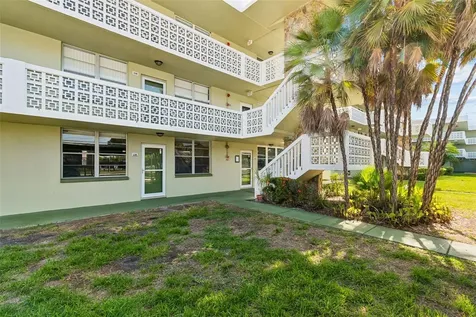 4705 1st Street NE St Petersburg FL 33703