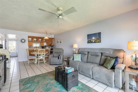 4831 Saxon Drive New Smyrna Beach FL 32169