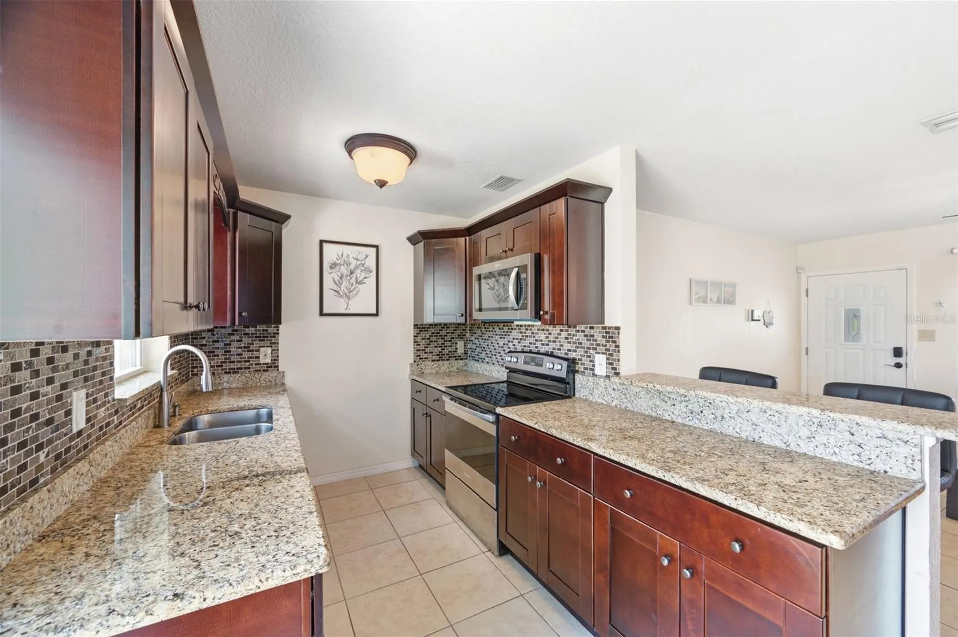 8685 Magnolia Drive Seminole FL 33777