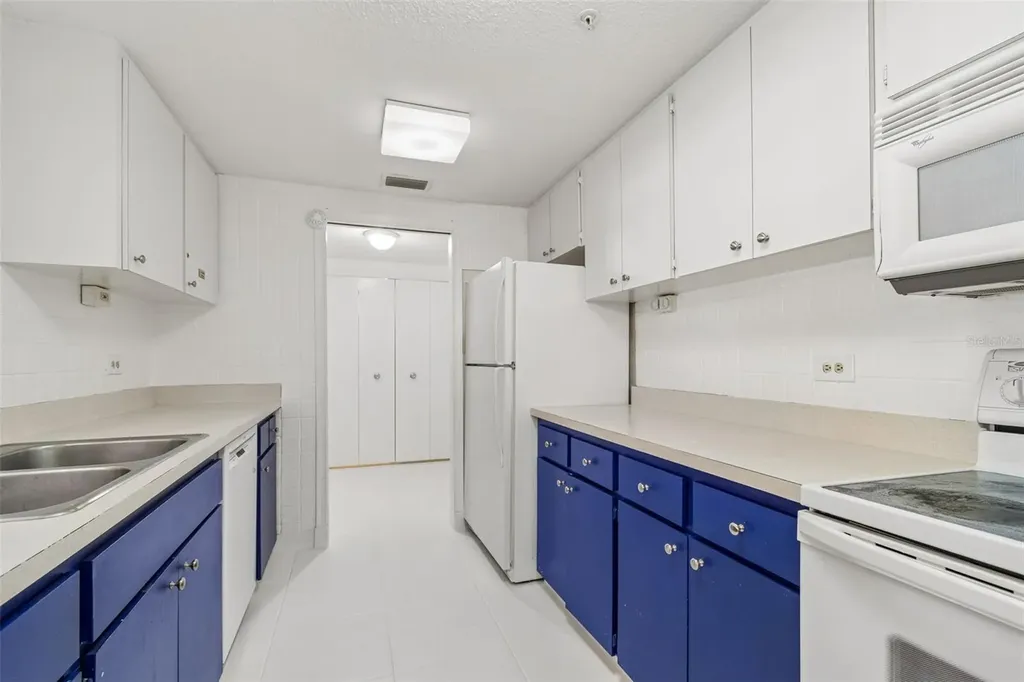 36750 Us Highway 19 N Palm Harbor FL 34684
