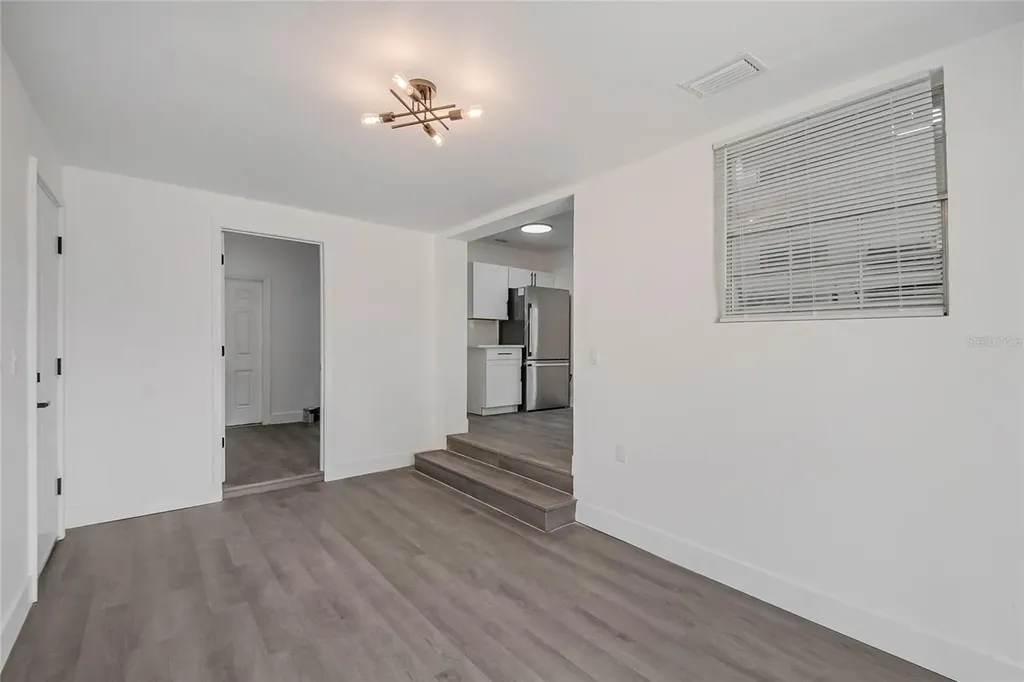 922 Bates Avenue Eustis FL 32726