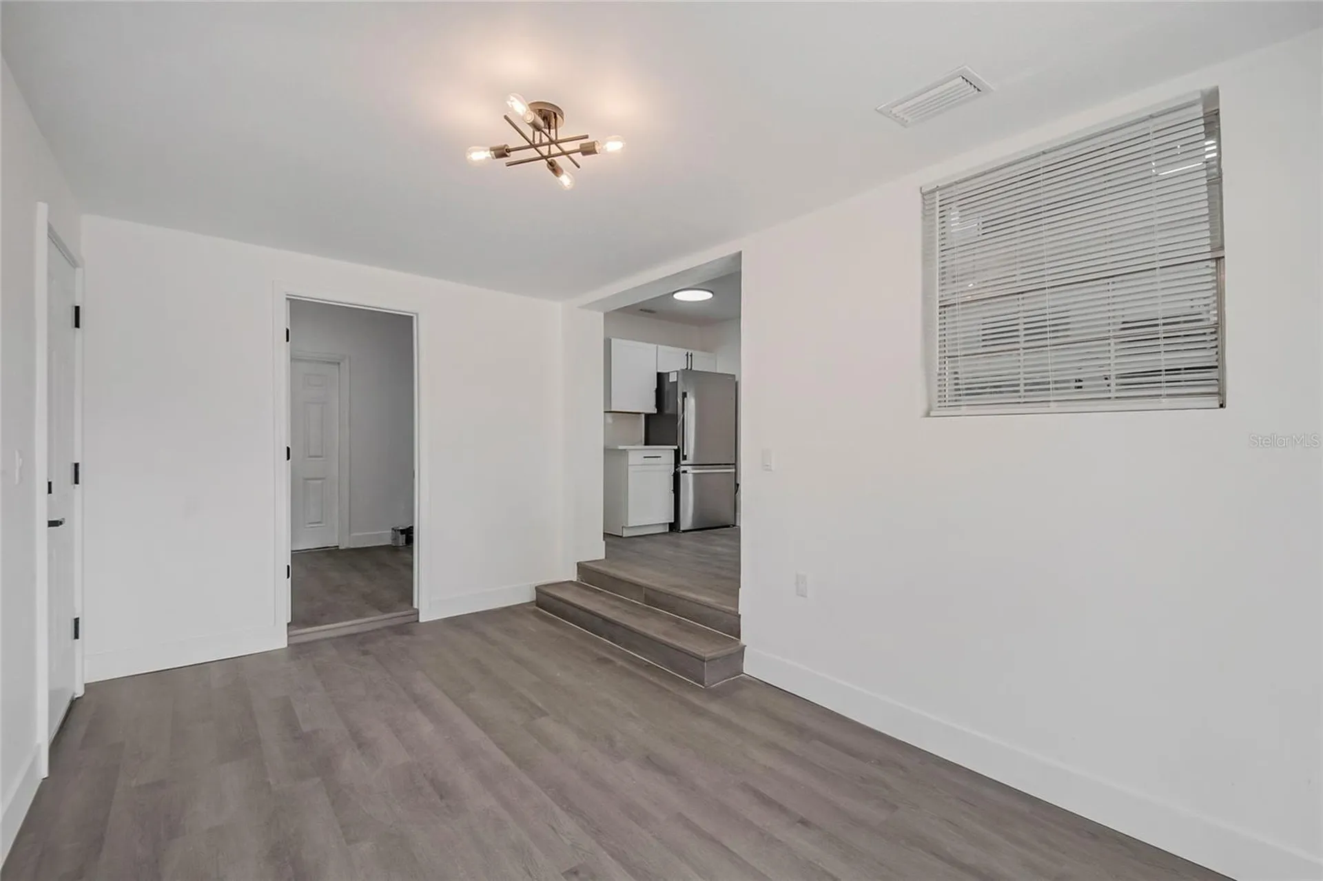 922 Bates Avenue Eustis FL 32726