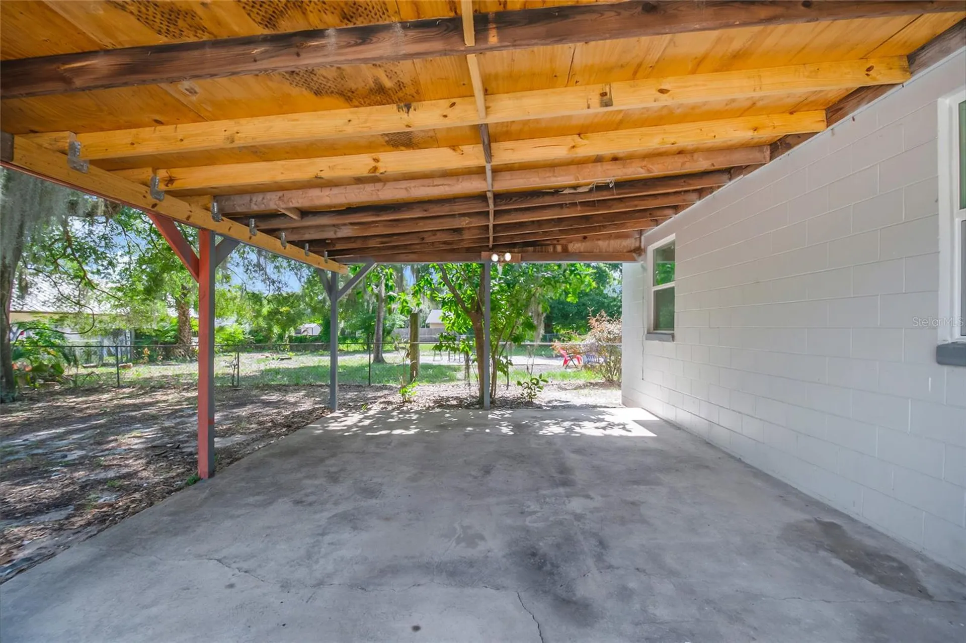 922 Bates Avenue Eustis FL 32726
