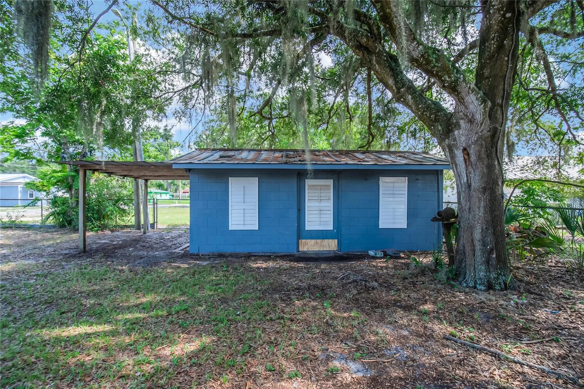 922 Bates Avenue Eustis FL 32726