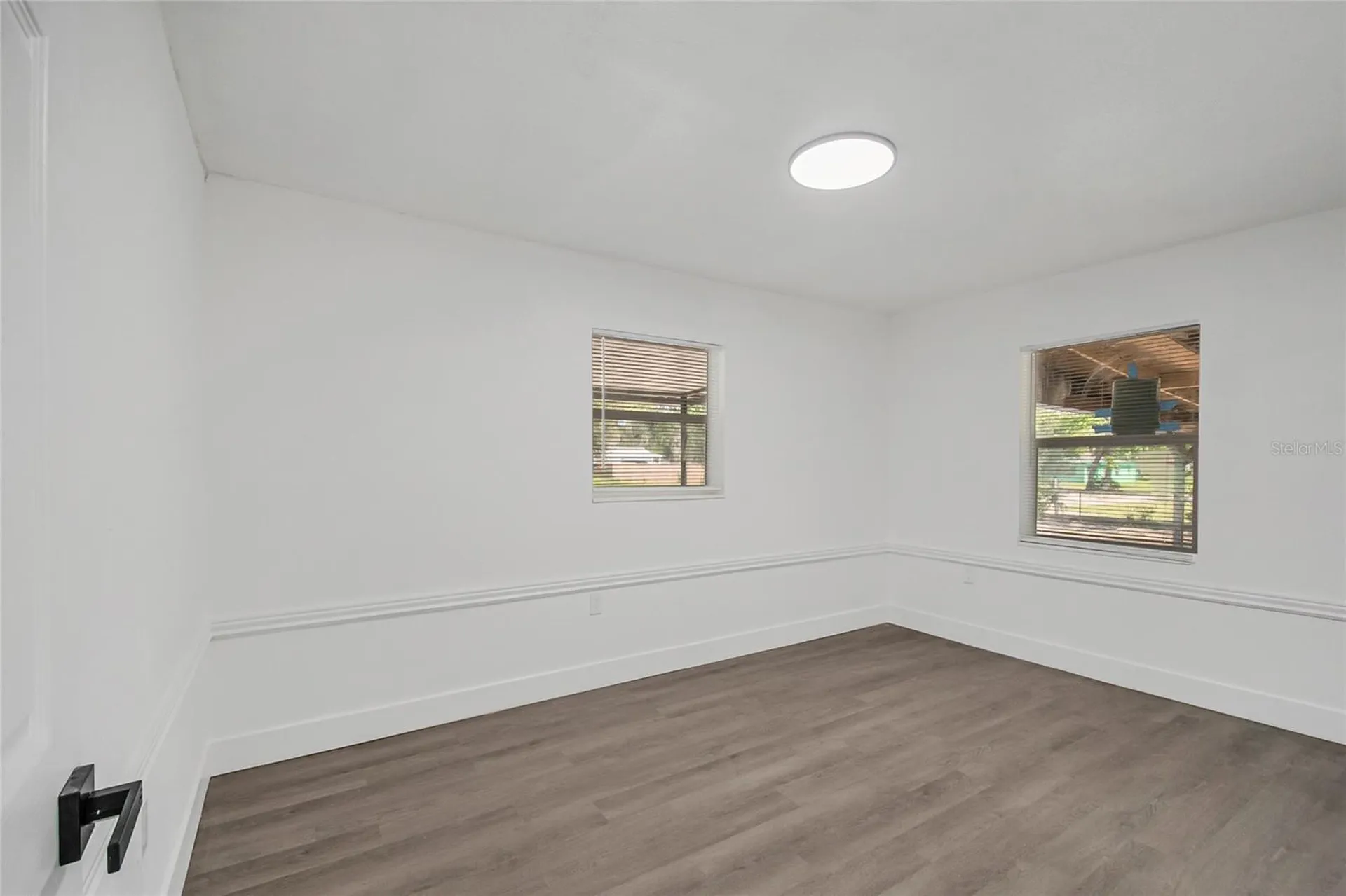 922 Bates Avenue Eustis FL 32726
