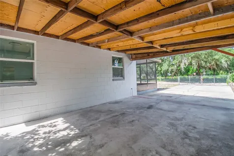 922 Bates Avenue Eustis FL 32726