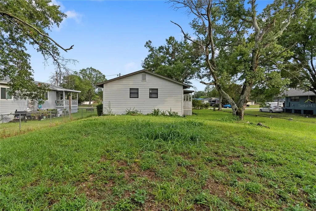 1707 1st Street Orlando FL 32824