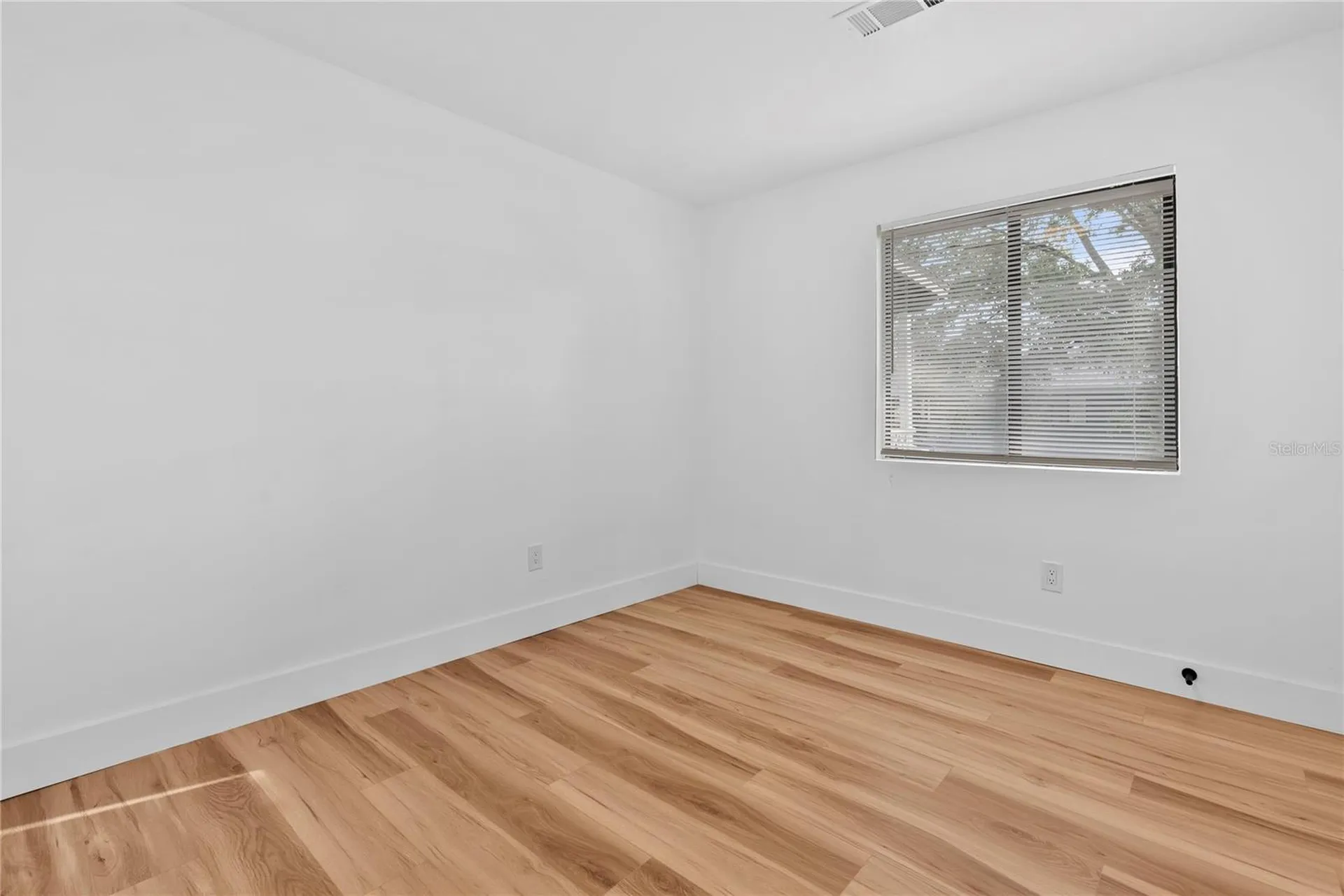 1707 1st Street Orlando FL 32824