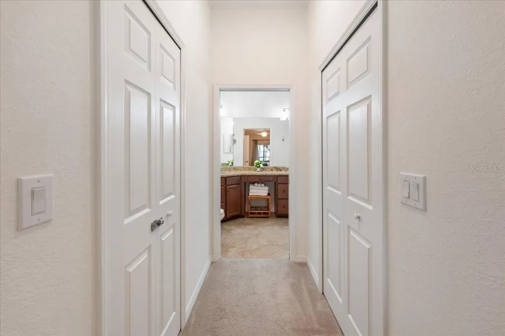 5614 Palmer Circle Lakewood Ranch FL 34211