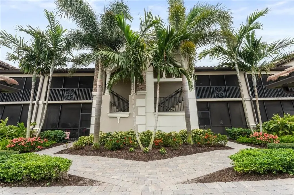 5614 Palmer Circle Lakewood Ranch FL 34211