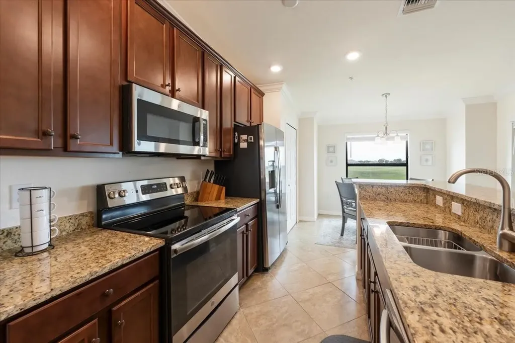 5614 Palmer Circle Lakewood Ranch FL 34211