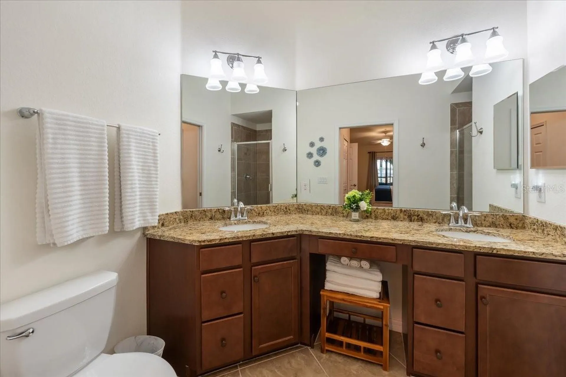 5614 Palmer Circle Lakewood Ranch FL 34211