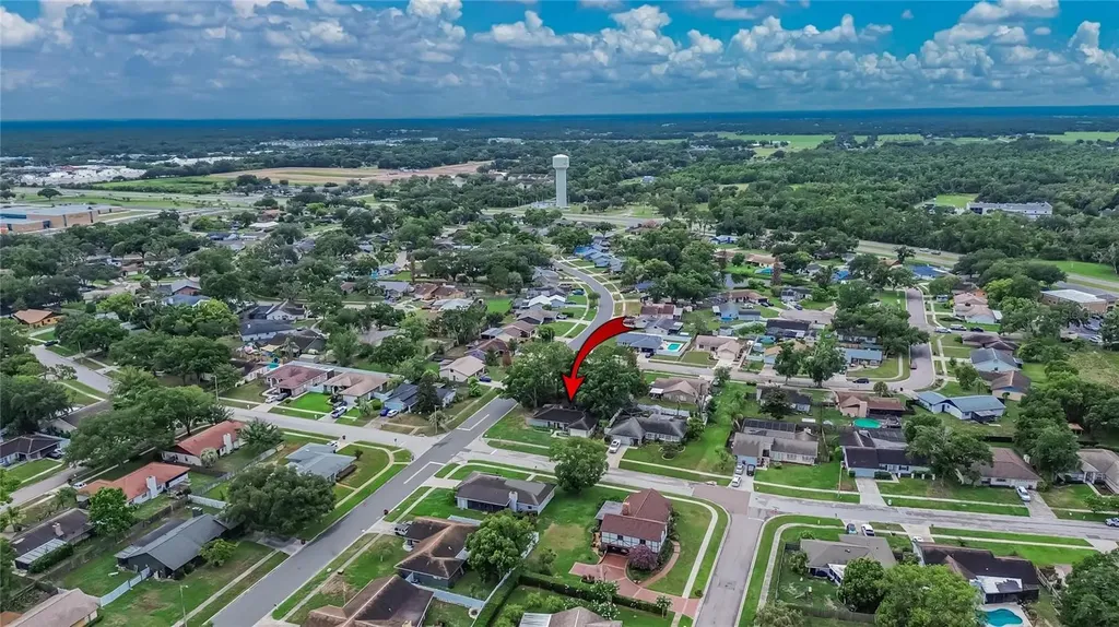 1201 Sandalwood Drive Plant City FL 33563