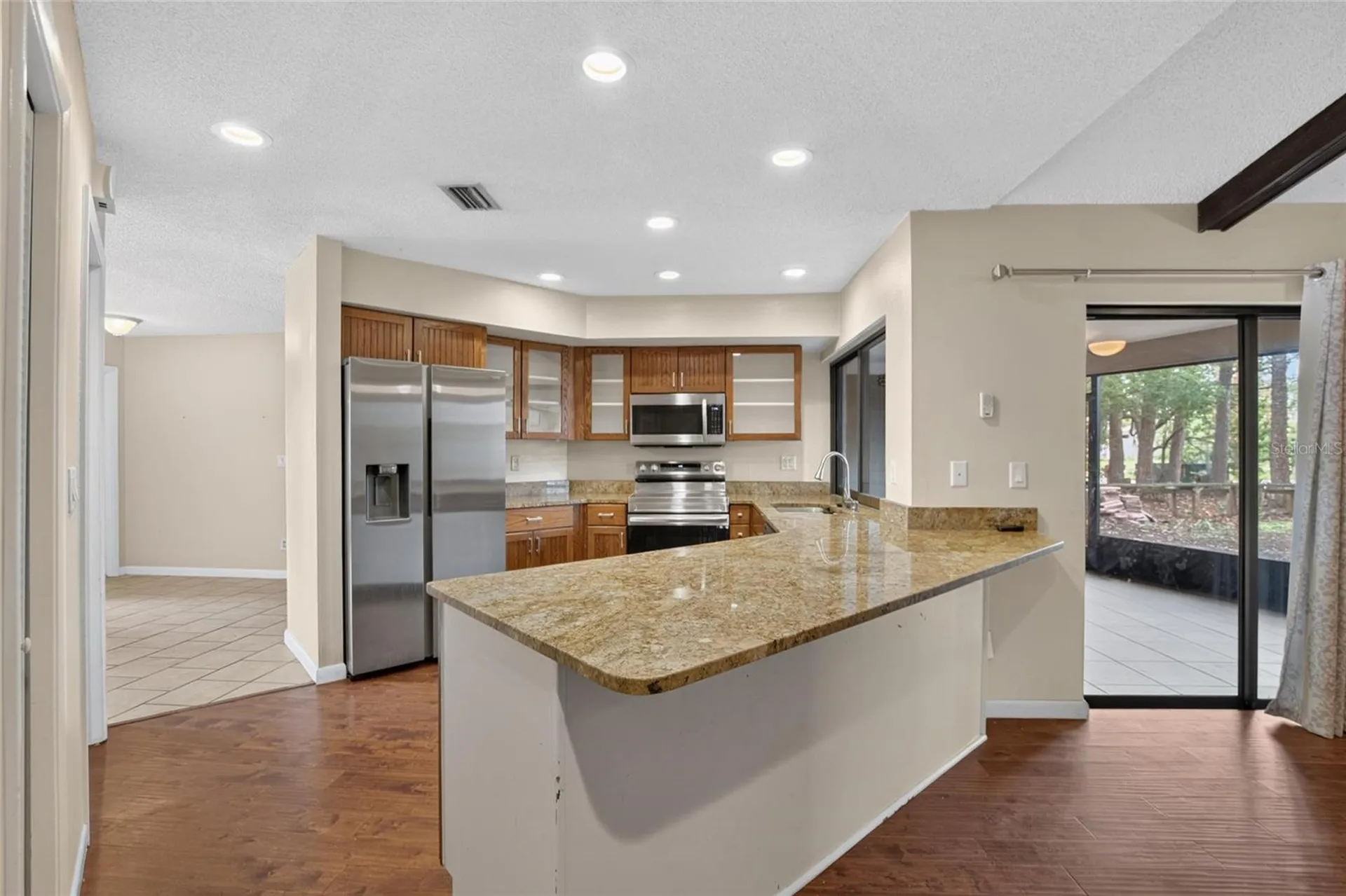 1201 Sandalwood Drive Plant City FL 33563