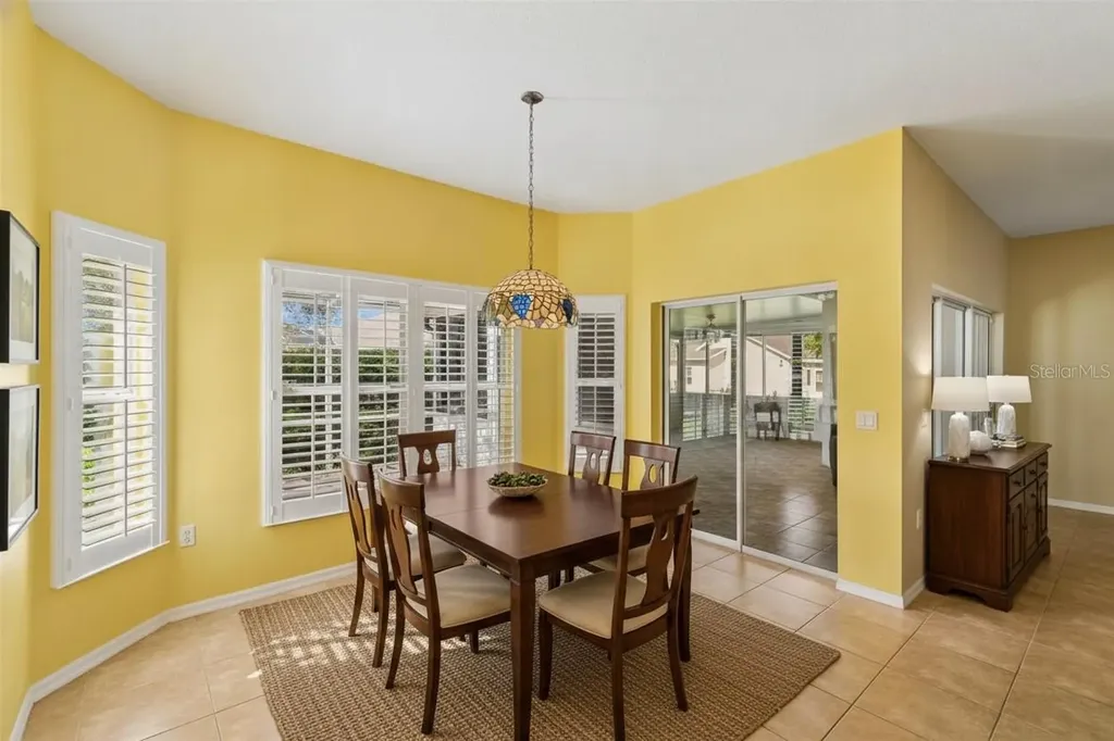 230 Bay Drive Kissimmee FL 34759