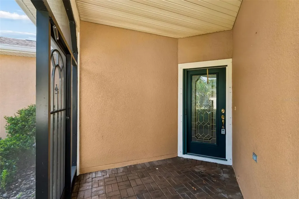 230 Bay Drive Kissimmee FL 34759