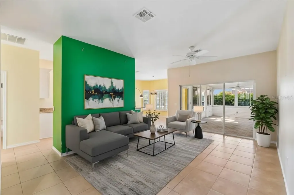 230 Bay Drive Kissimmee FL 34759