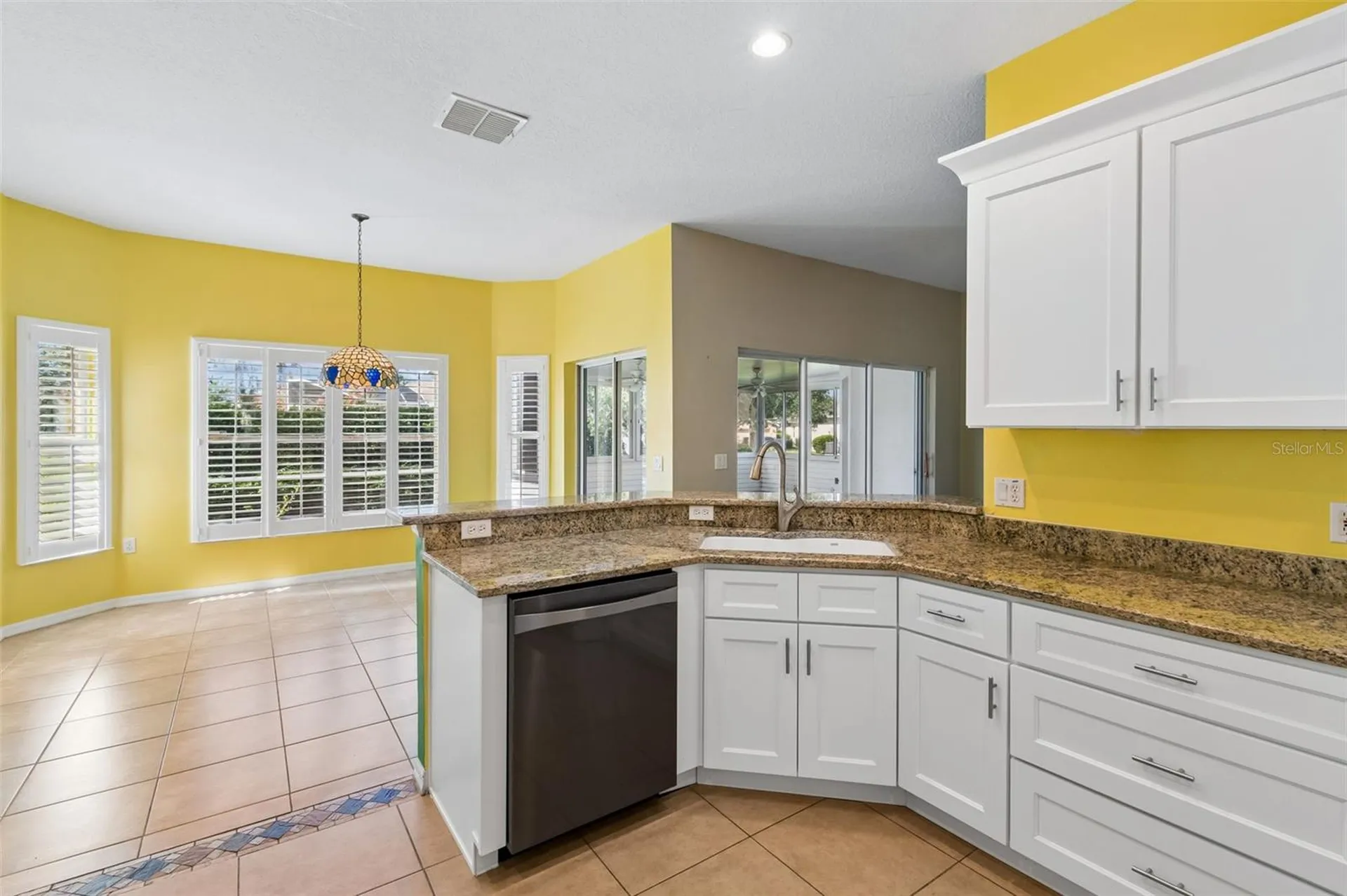 230 Bay Drive Kissimmee FL 34759