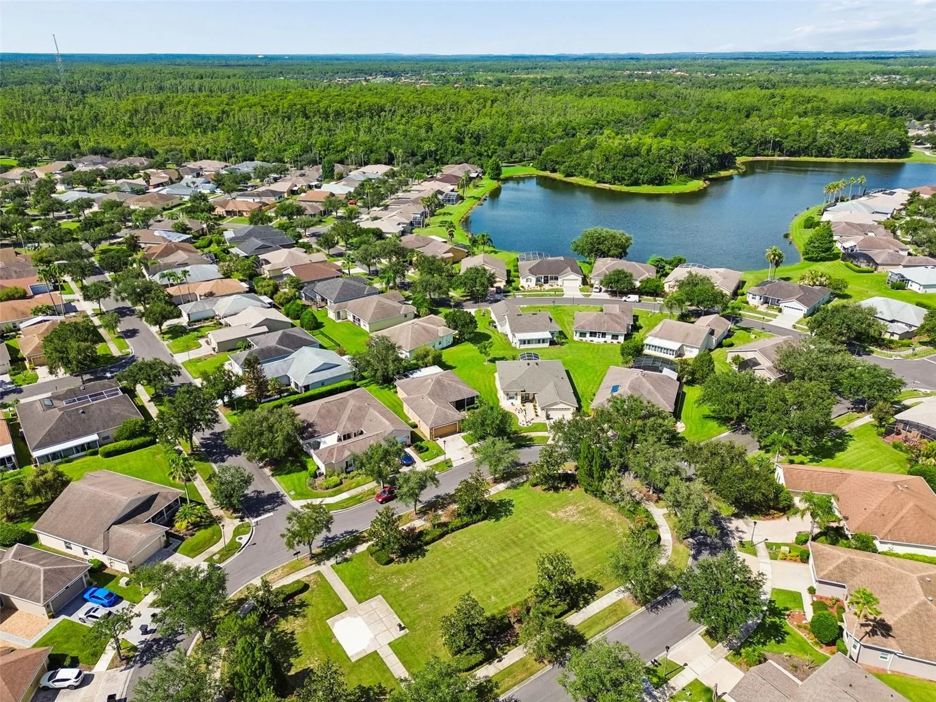 230 Bay Drive Kissimmee FL 34759