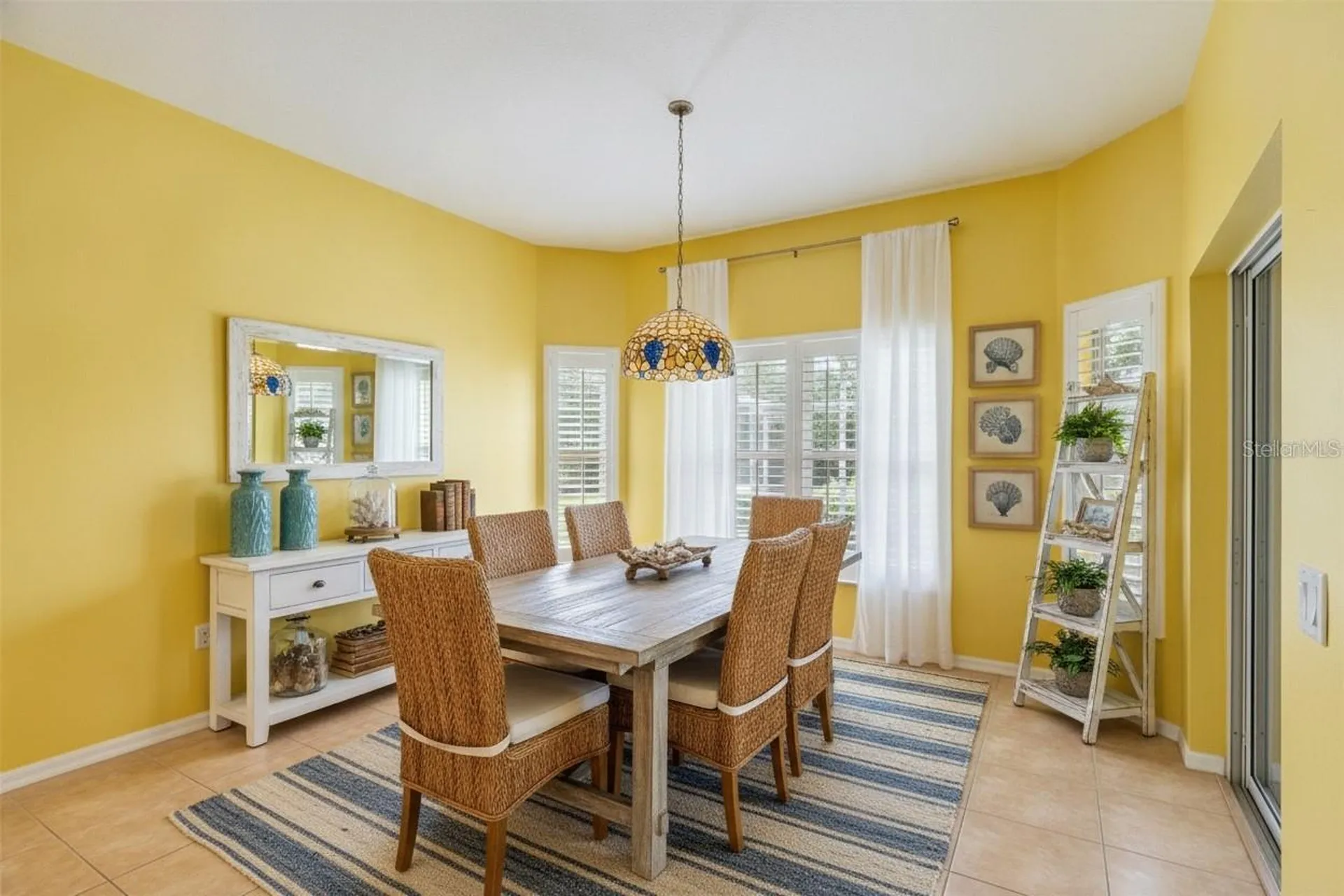 230 Bay Drive Kissimmee FL 34759