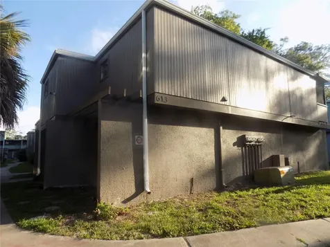 613 SW 75 Street Gainesville FL 32607