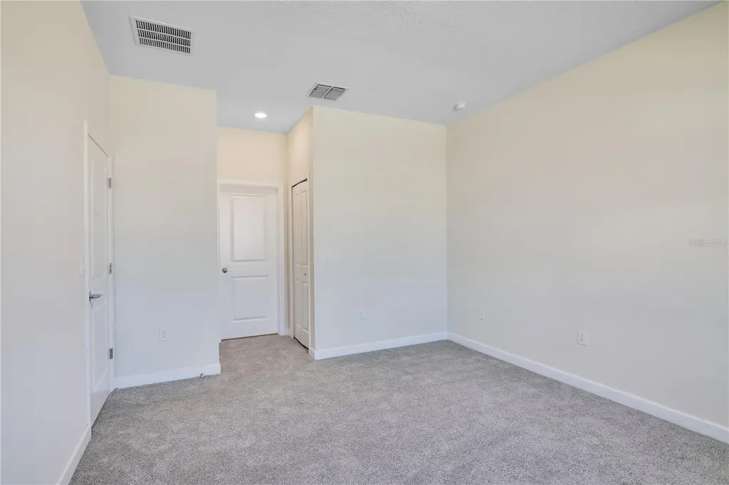 223 Bergamot Loop Davenport FL 33837