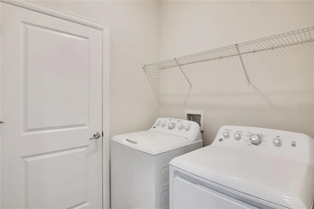 223 Bergamot Loop Davenport FL 33837