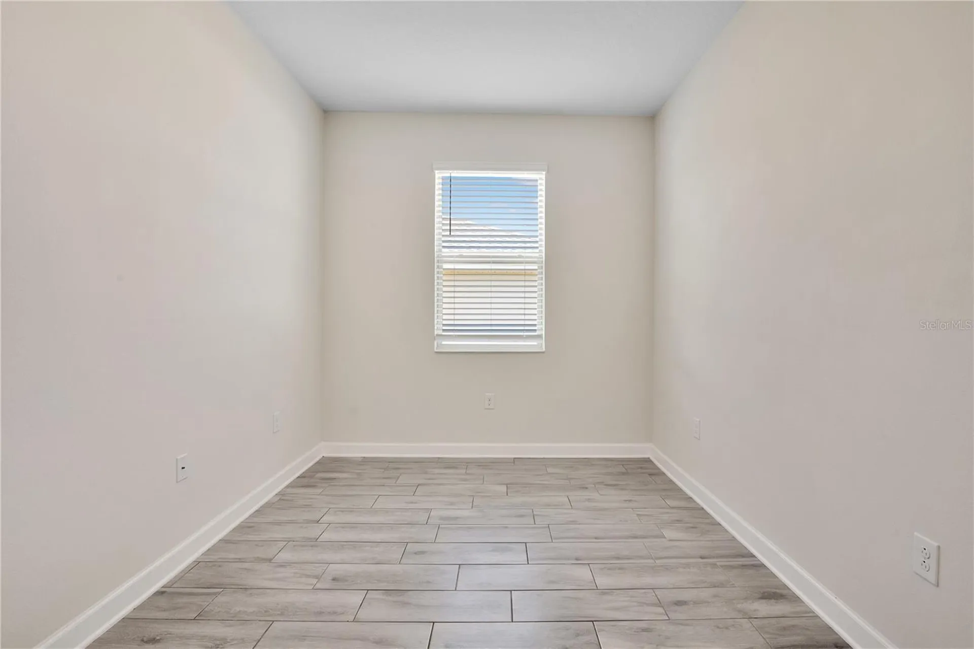 223 Bergamot Loop Davenport FL 33837