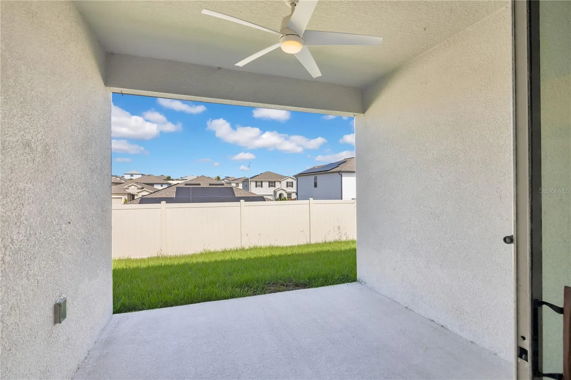223 Bergamot Loop Davenport FL 33837