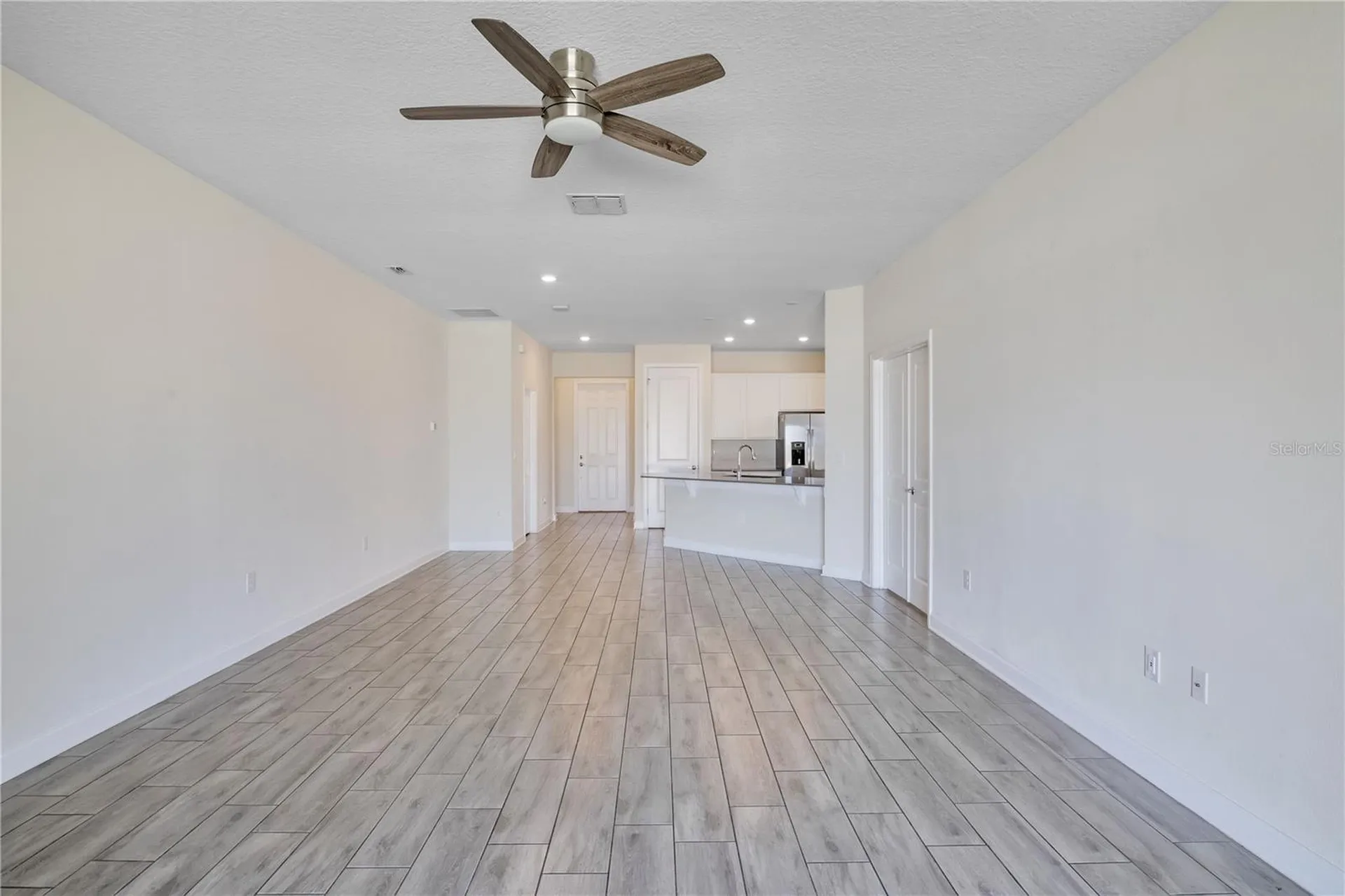 223 Bergamot Loop Davenport FL 33837