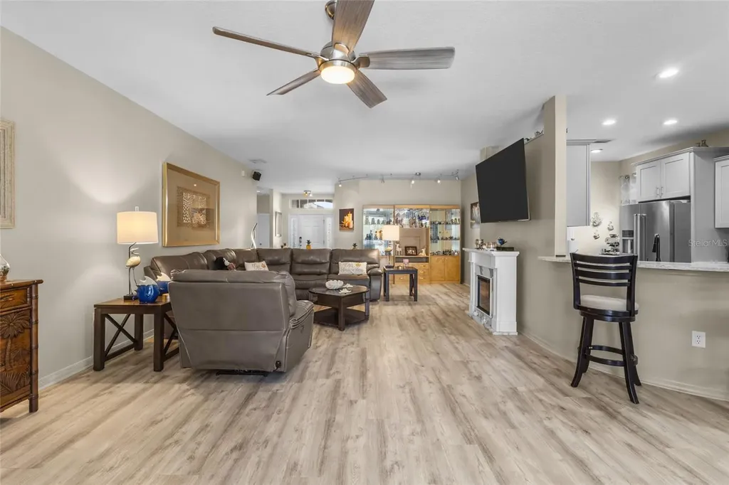 4527 Ferrys Mill Place Ellenton FL 34222