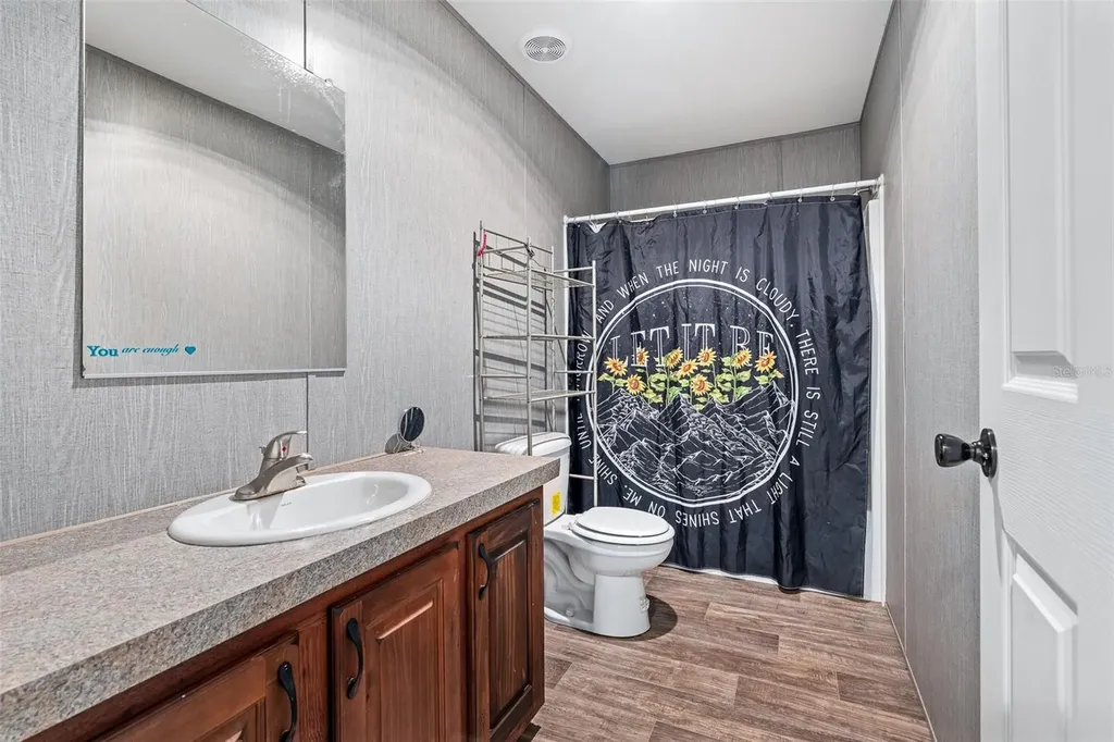 42215 Beech Avenue Deland FL 32720