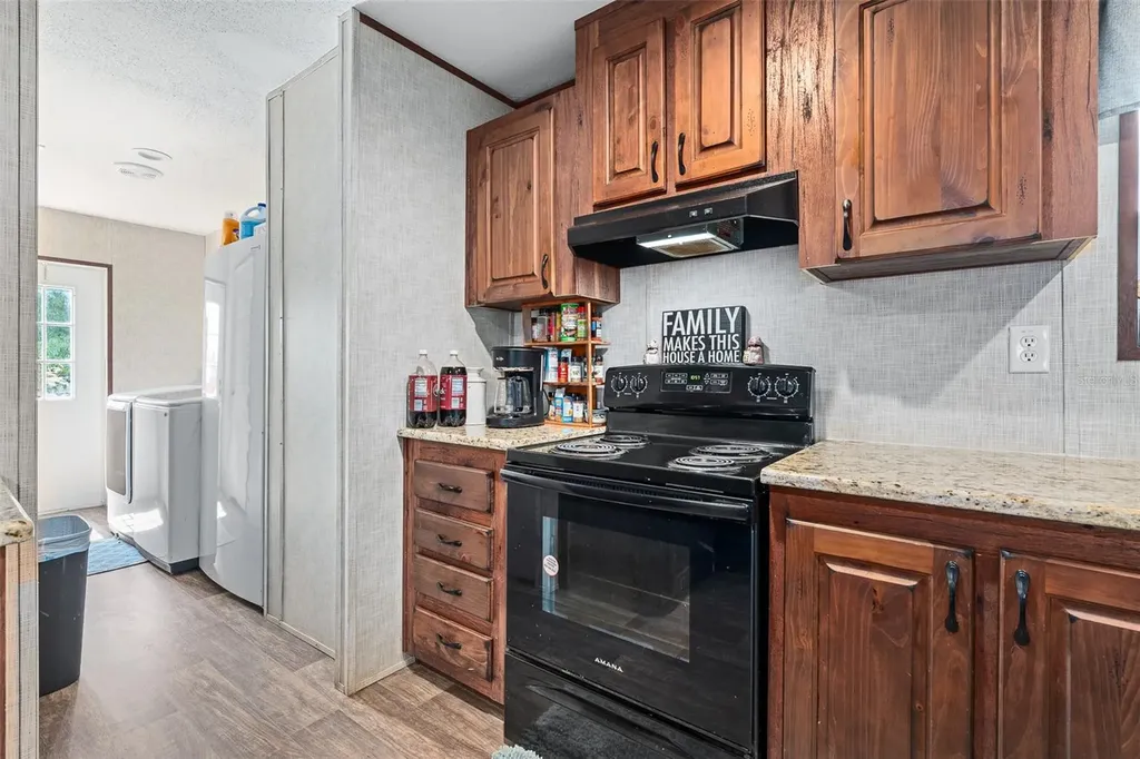 42215 Beech Avenue Deland FL 32720