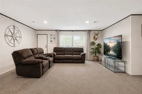 42215 Beech Avenue Deland FL 32720