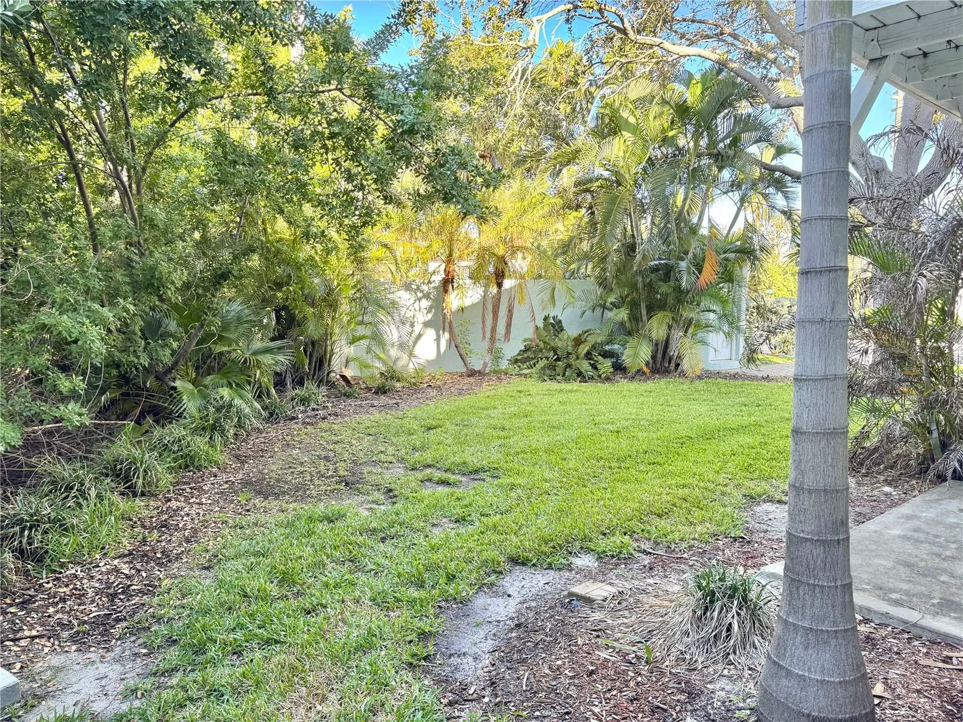 603 Garland Circle Indian Rocks Beach FL 33785