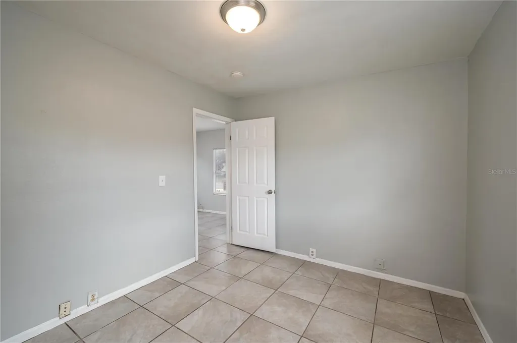 520 W Jackson Avenue Lake Wales FL 33853