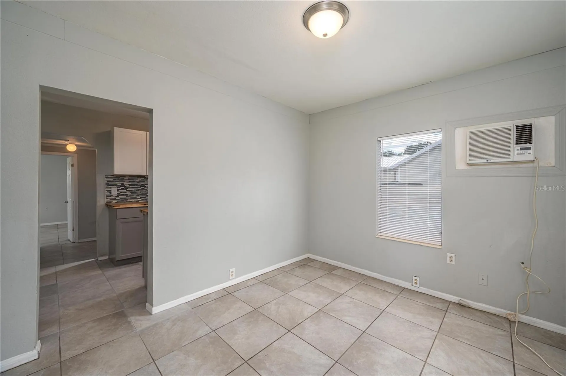 520 W Jackson Avenue Lake Wales FL 33853