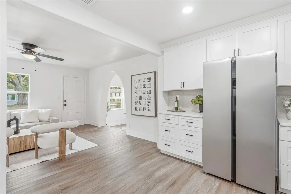 2534 19th Street S St Petersburg FL 33712