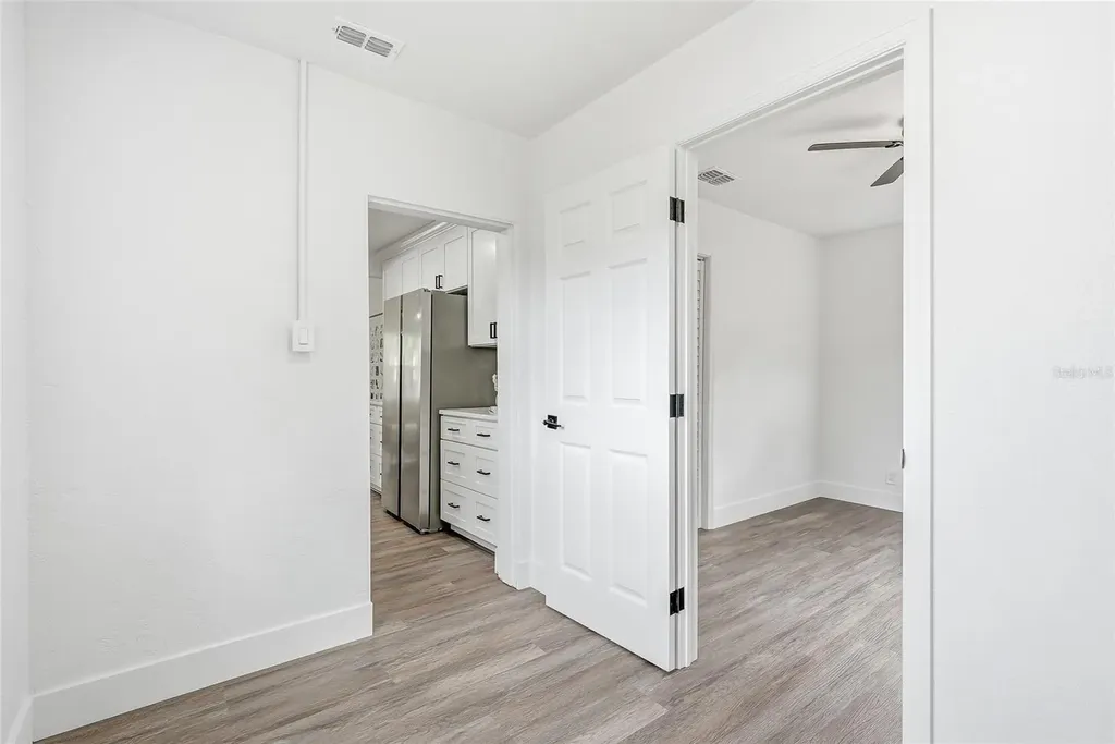 2534 19th Street S St Petersburg FL 33712