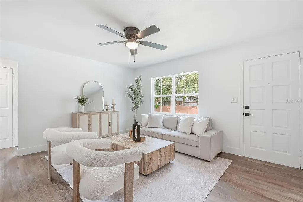 2534 19th Street S St Petersburg FL 33712
