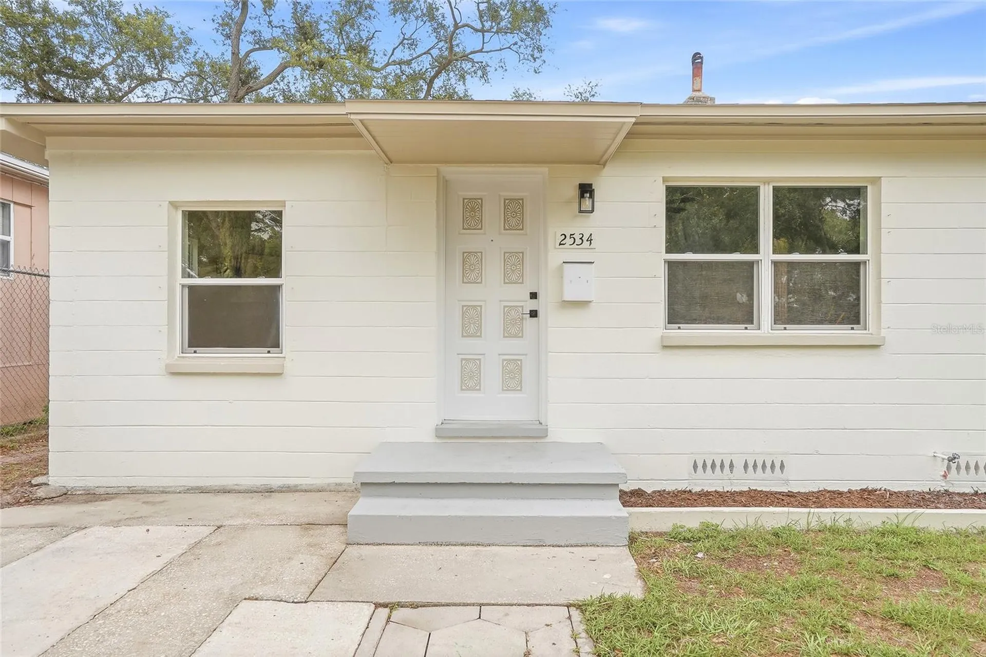 2534 19th Street S St Petersburg FL 33712