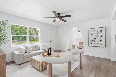 2534 19th Street S St Petersburg FL 33712