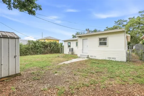 2534 19th Street S St Petersburg FL 33712