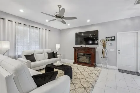 1628 Crossvine Court Trinity FL 34655