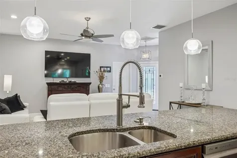 1628 Crossvine Court Trinity FL 34655